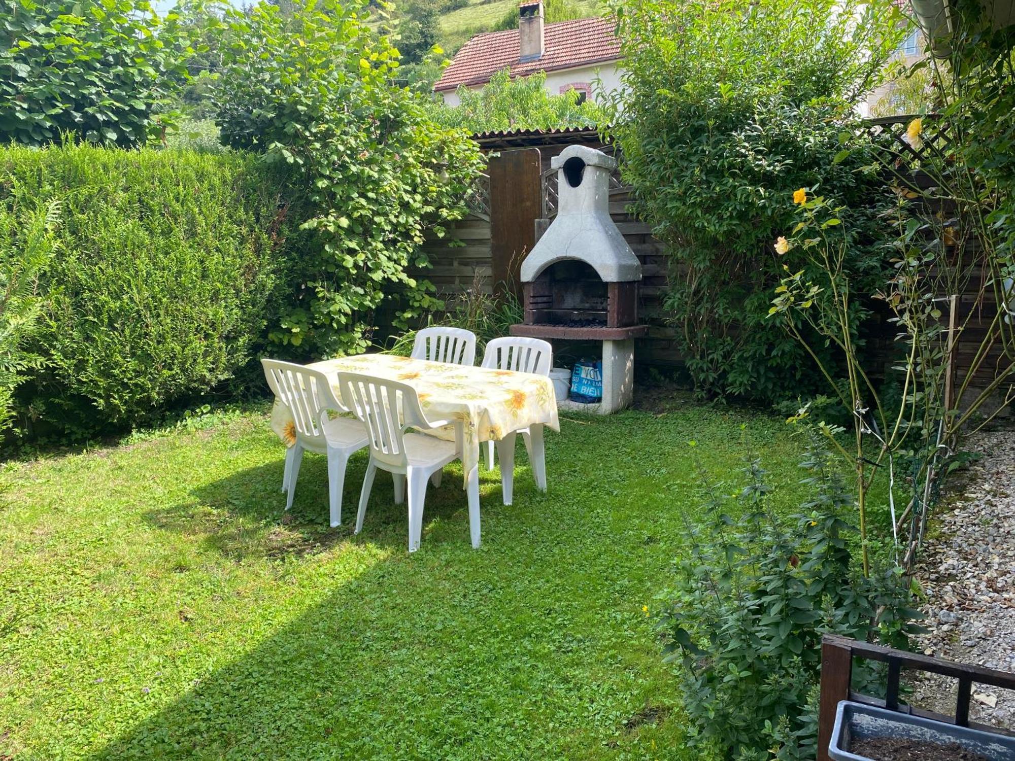 Gite Du Moulin Montgesoye Exterior photo